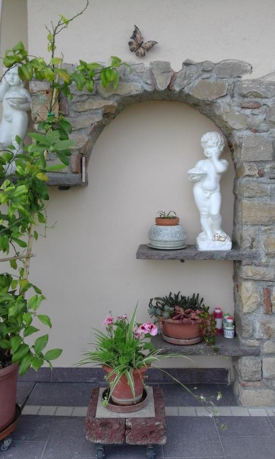 ガヴァルド Ca' Pietra Di Nonno Pietro Bed & Breakfast エクステリア 写真