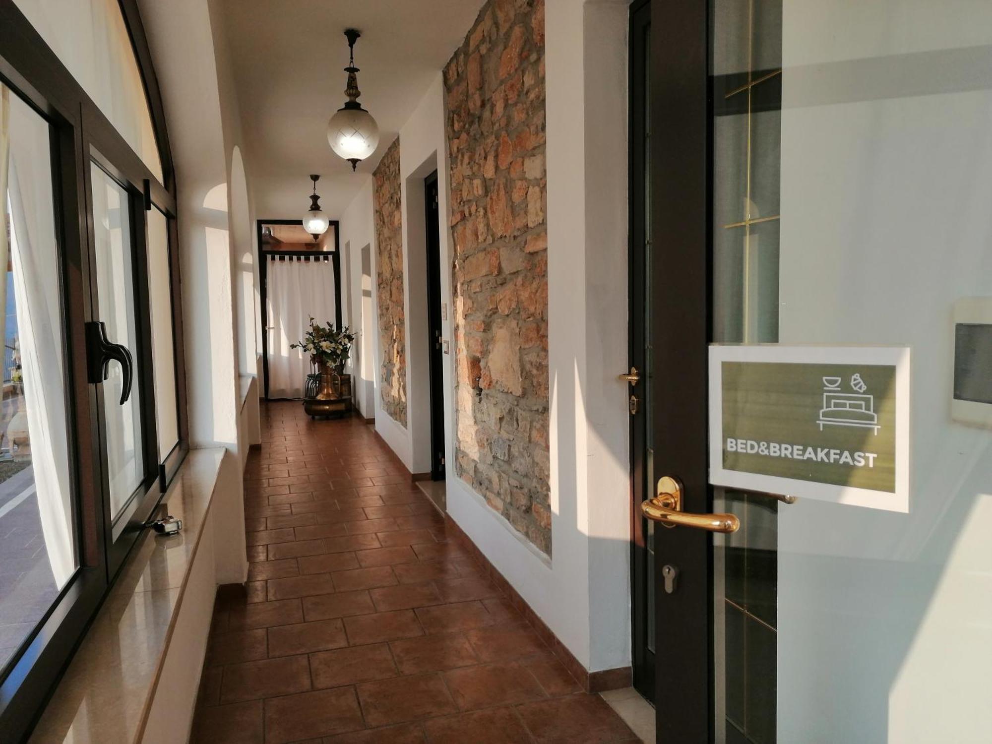 ガヴァルド Ca' Pietra Di Nonno Pietro Bed & Breakfast エクステリア 写真